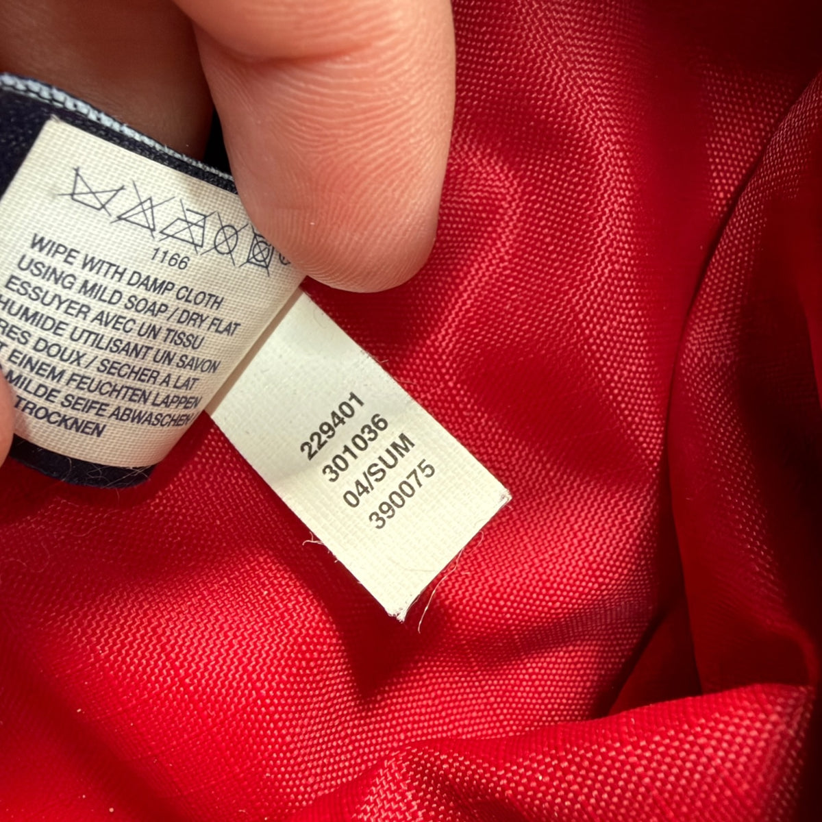 GAP 2004 Multipocket Nylon Sling Bag