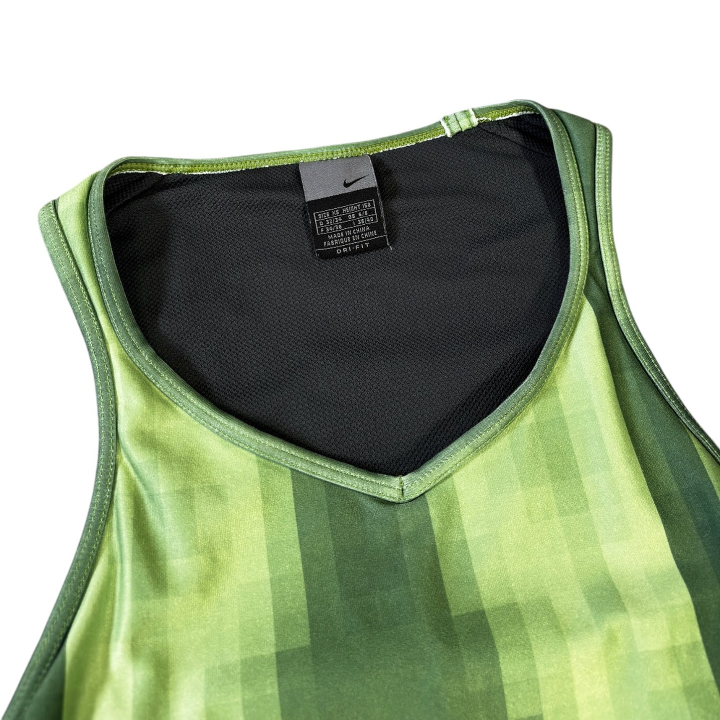 Nike 00’s Dri Fit Digi Vest Top Size 6/8