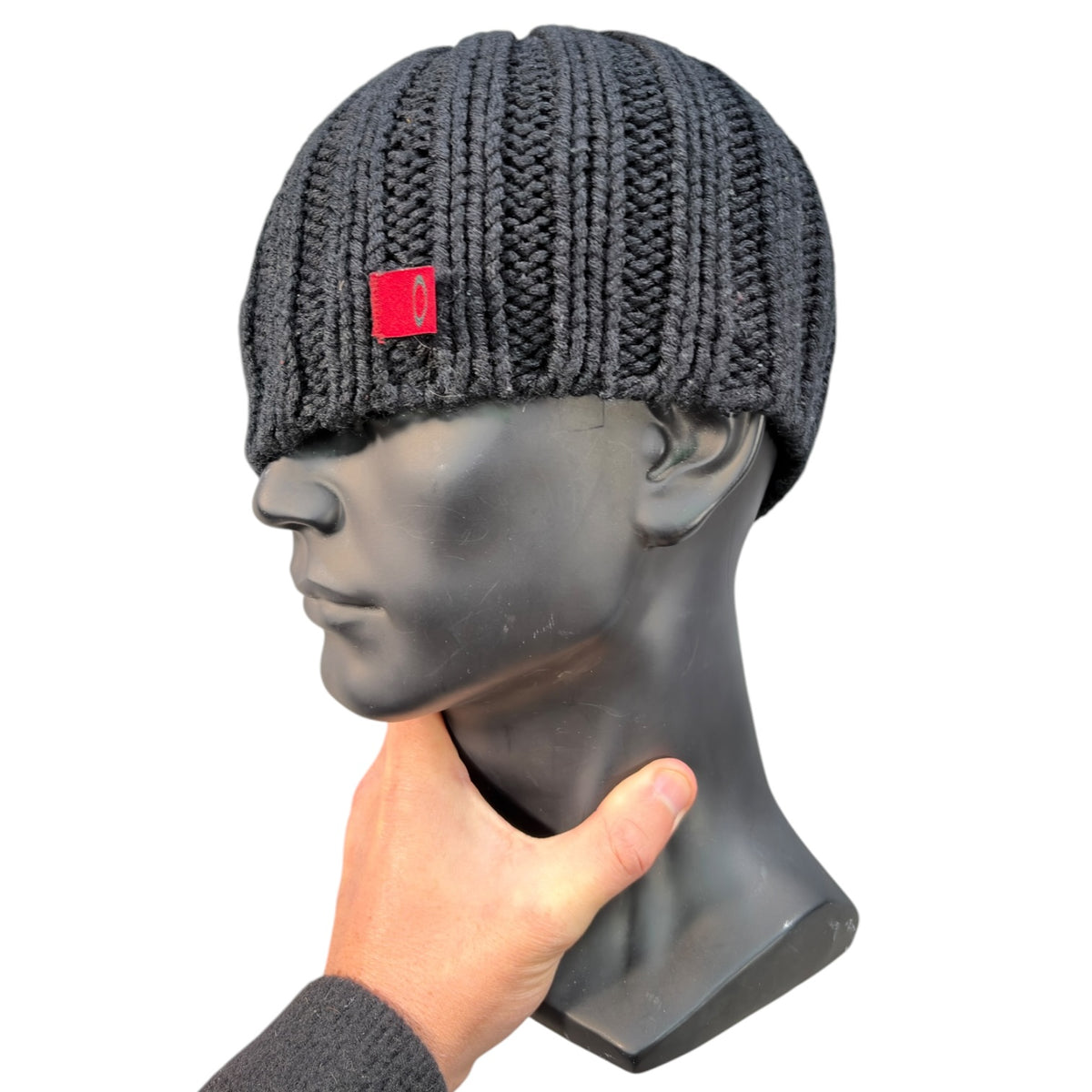 Oakley 00’s Ribbed Knit Beanie