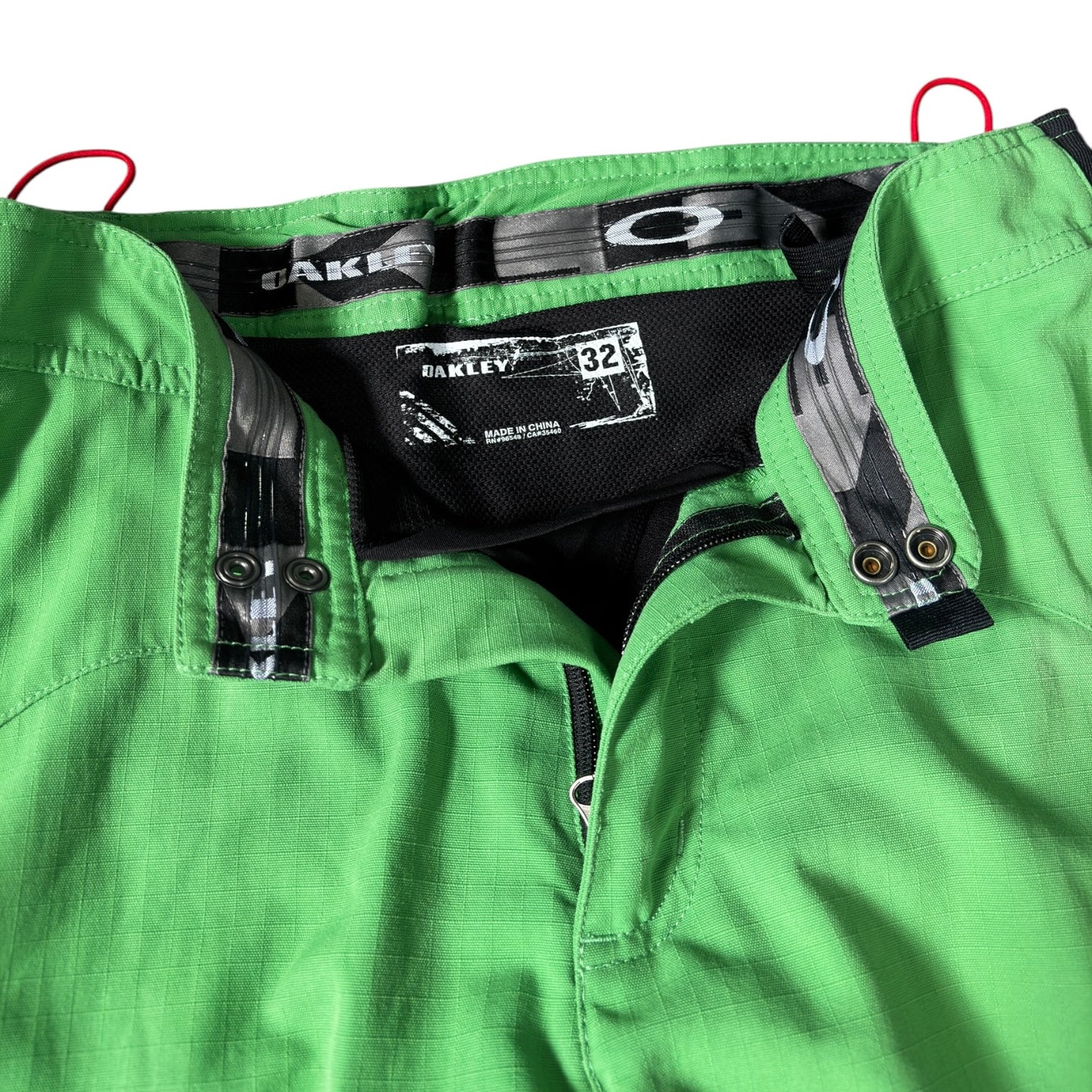 Oakley 2010 MTB Paneled Two Tone Shorts W32
