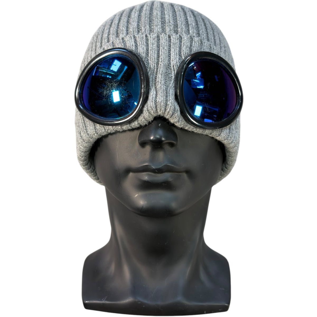 No Fear 00’s Goggle Beanie