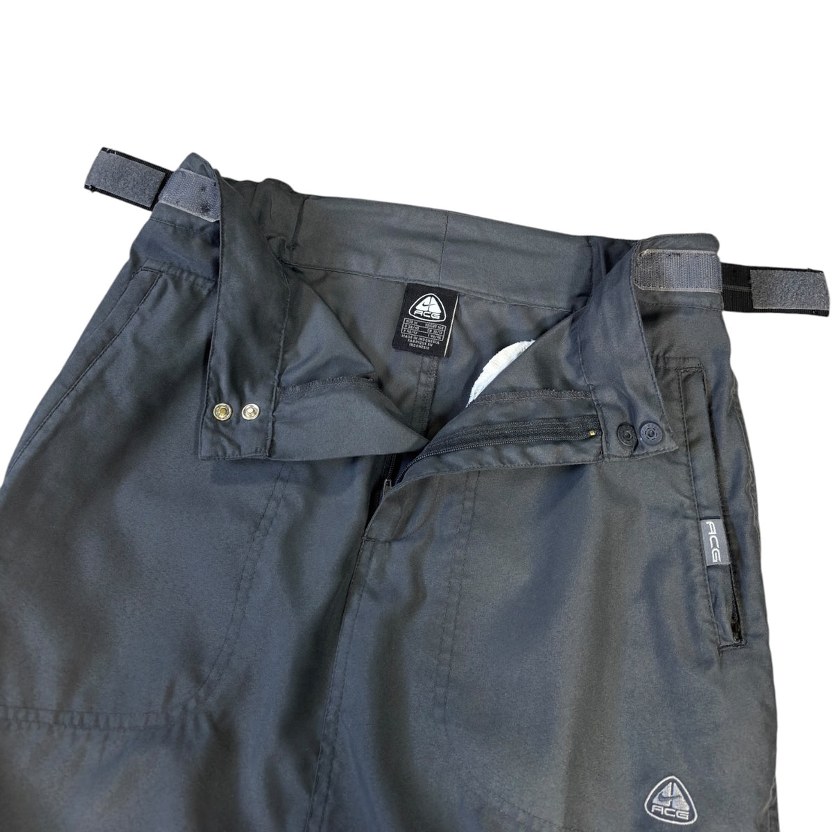 Nike ACG 00’s Mini Skirt Size 10/12