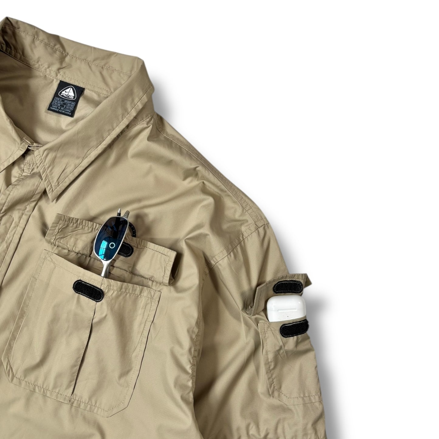 Nike ACG 00’s Tactical Shirt Extra Large