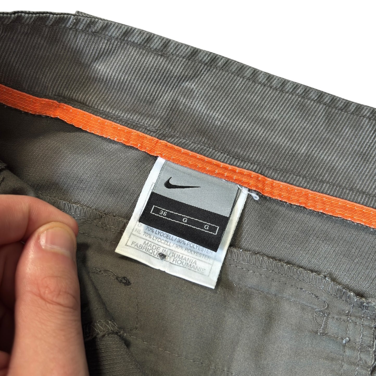 Nike Swoosh 00’s Mini Corduroy Utility Shorts W36