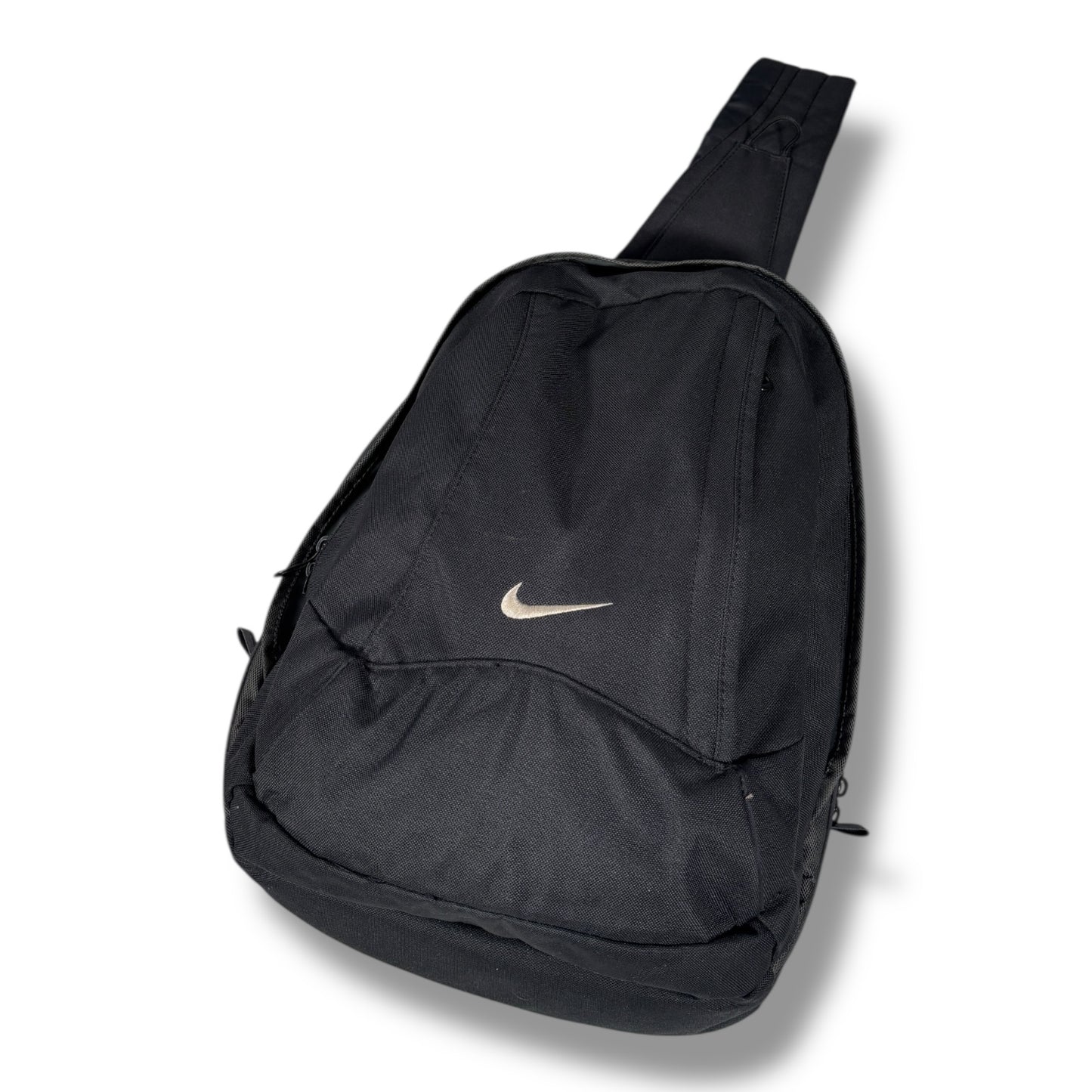 Nike 00’s Multipocket Sling Bag