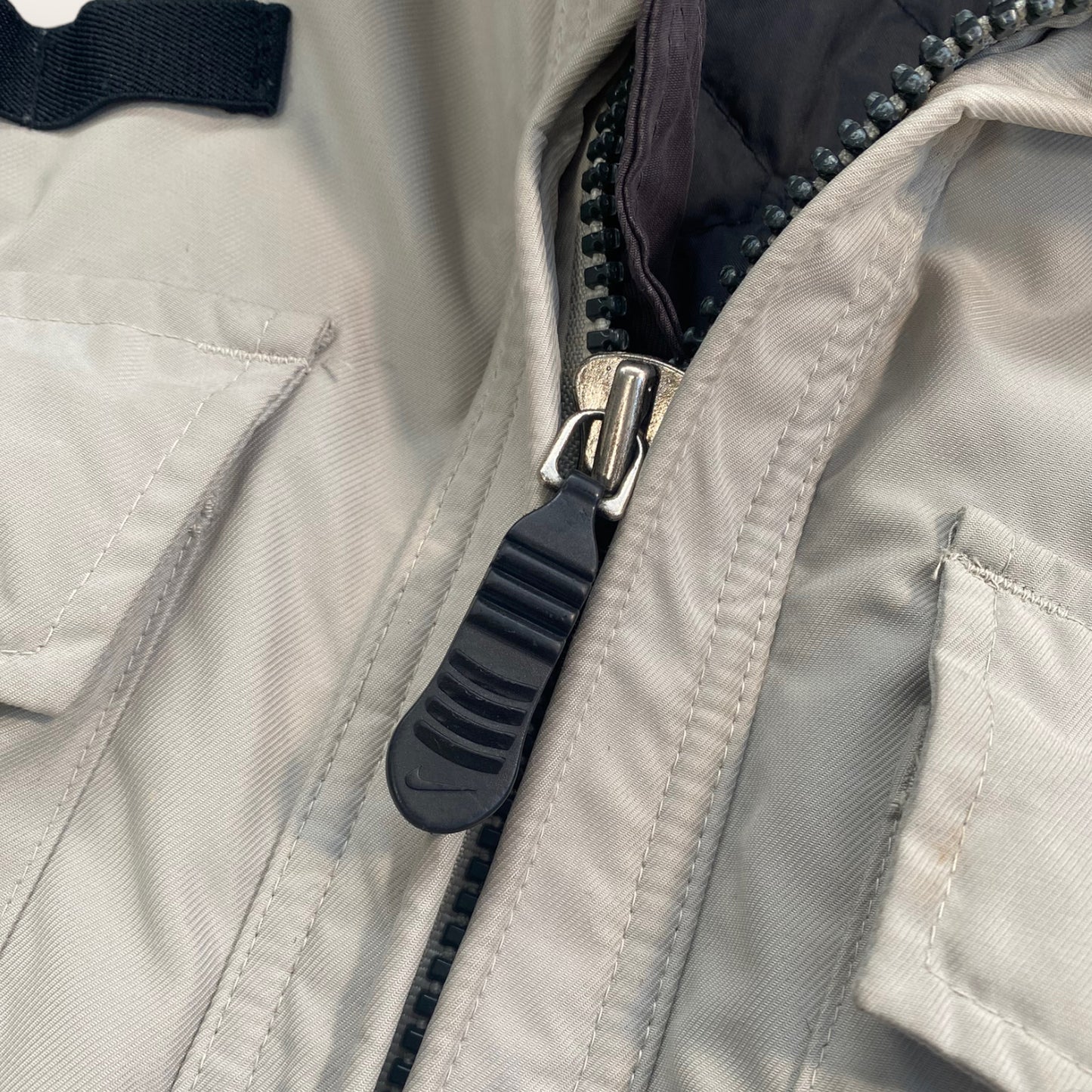 Nike ACG Insulated Multipocket Gilet L