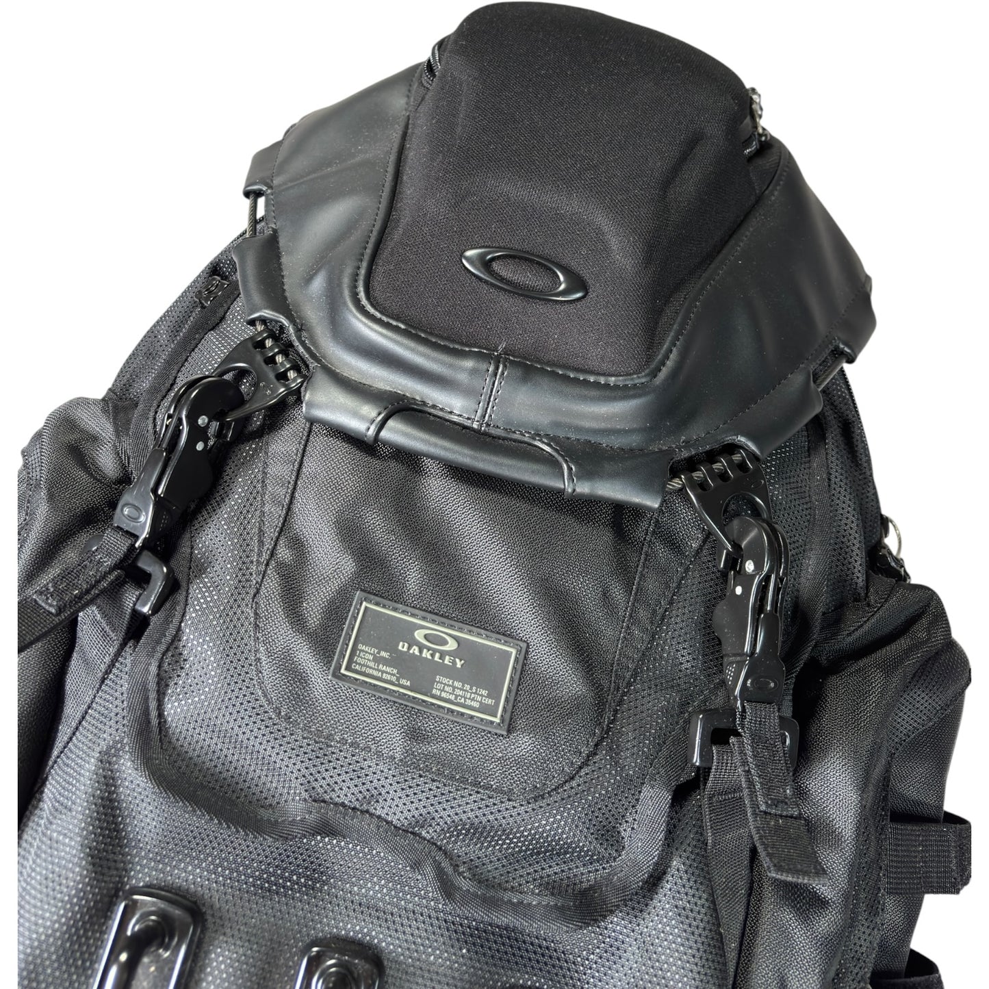 Oakley 2019 Kitchen Sink Hardshell Backpack