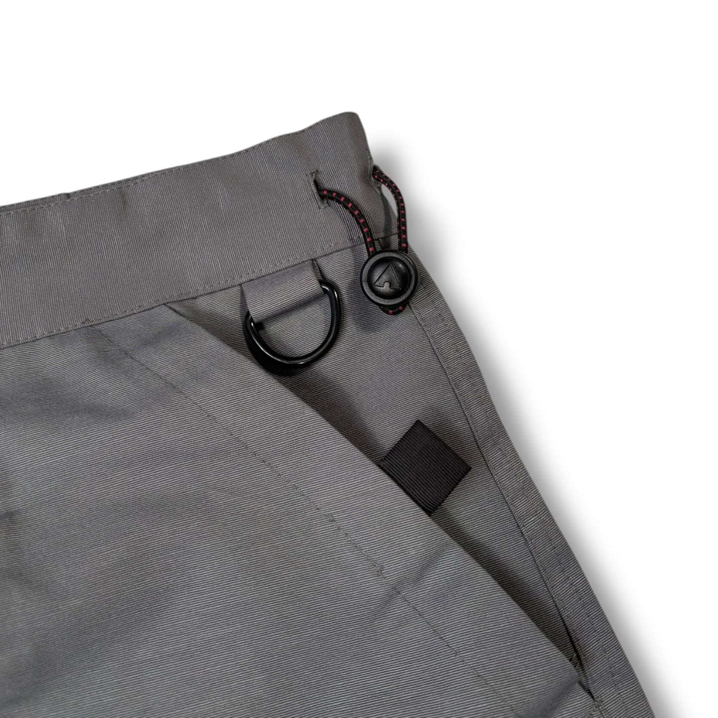 Airwalk 00’s Tactical Panelled Shorts 32W