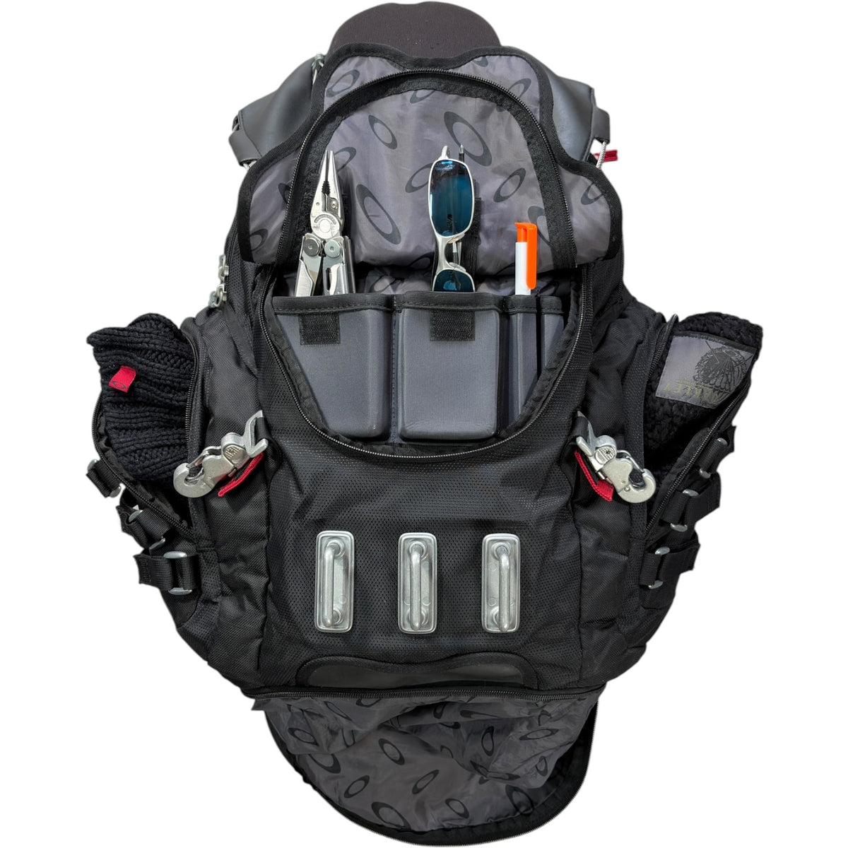 Oakley 2014 Kitchen Sink Nylon 34L Backpack