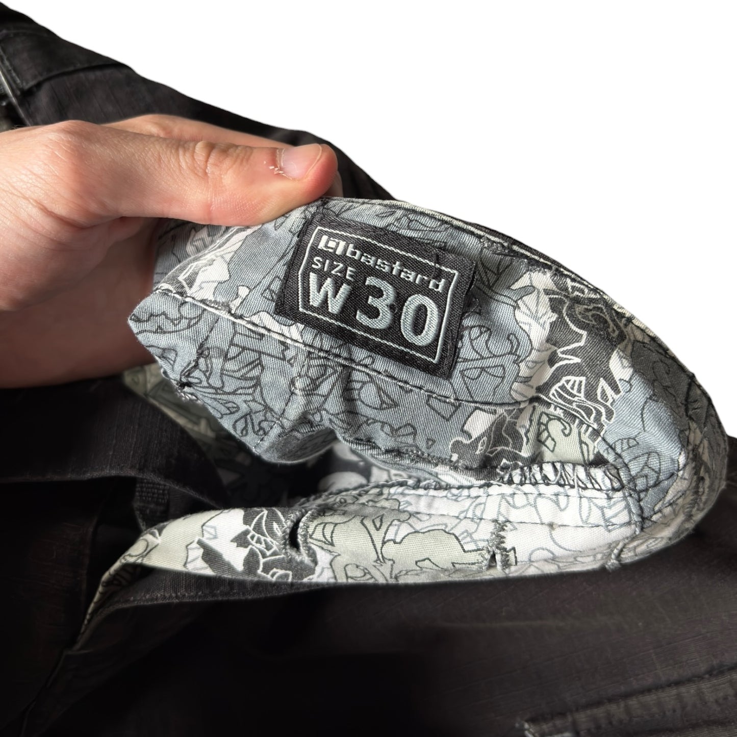 Bastard 00’s Cargo Shorts W30