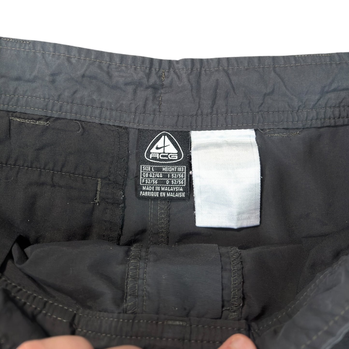 Nike ACG 2000 Cargo Shorts W36