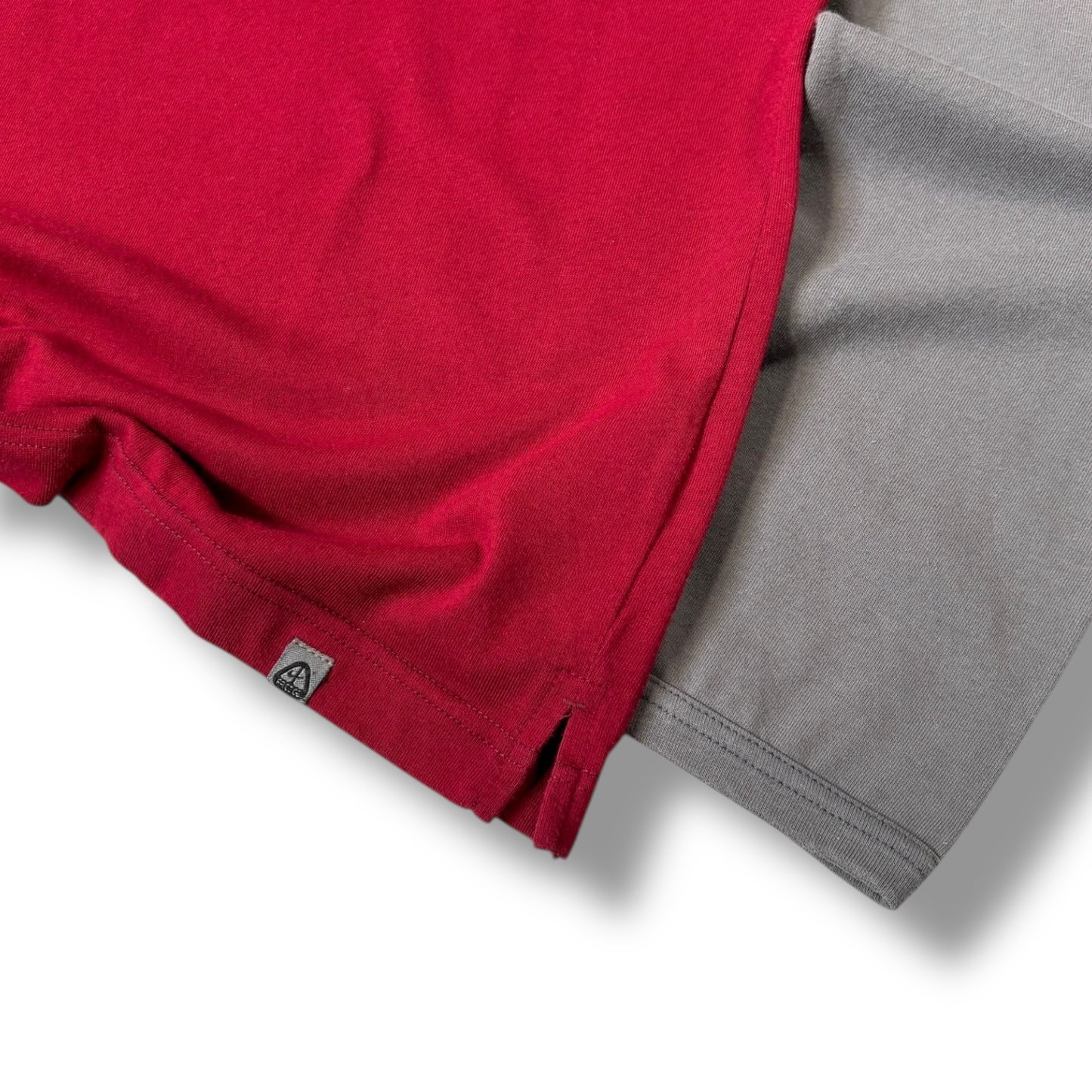 Nike ACG 00’s “Fresh Snow” Longsleeve T Shirt Large