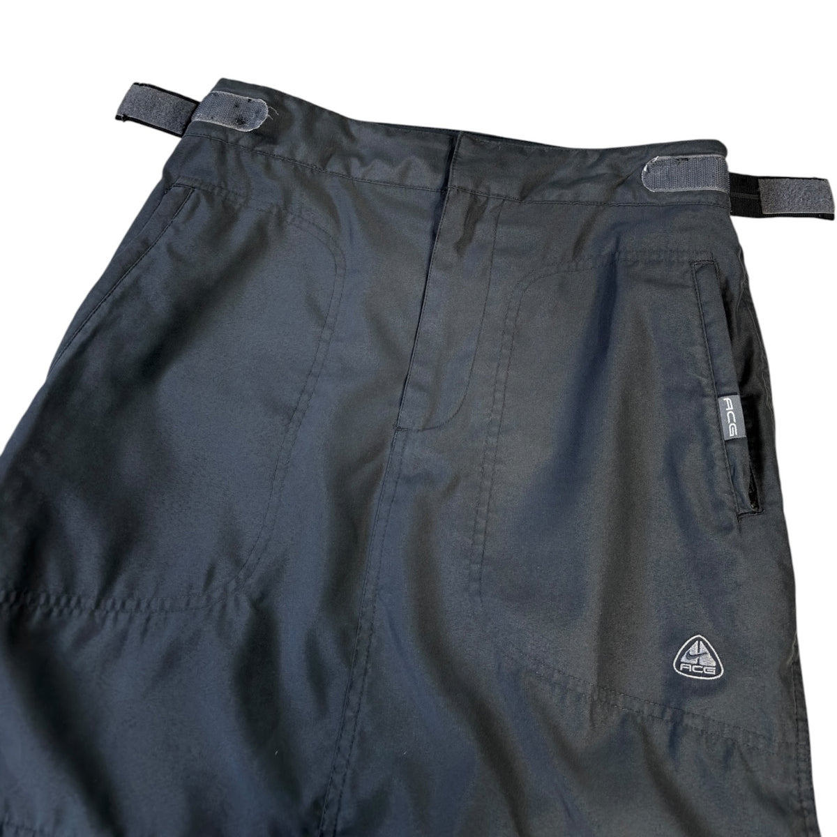 Nike ACG 00’s Mini Skirt Size 10/12