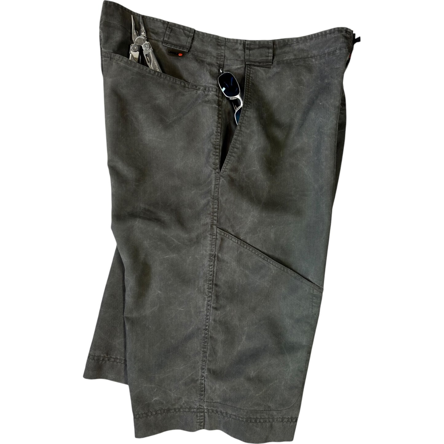Nike Swoosh 00’s Mini Corduroy Utility Shorts W36