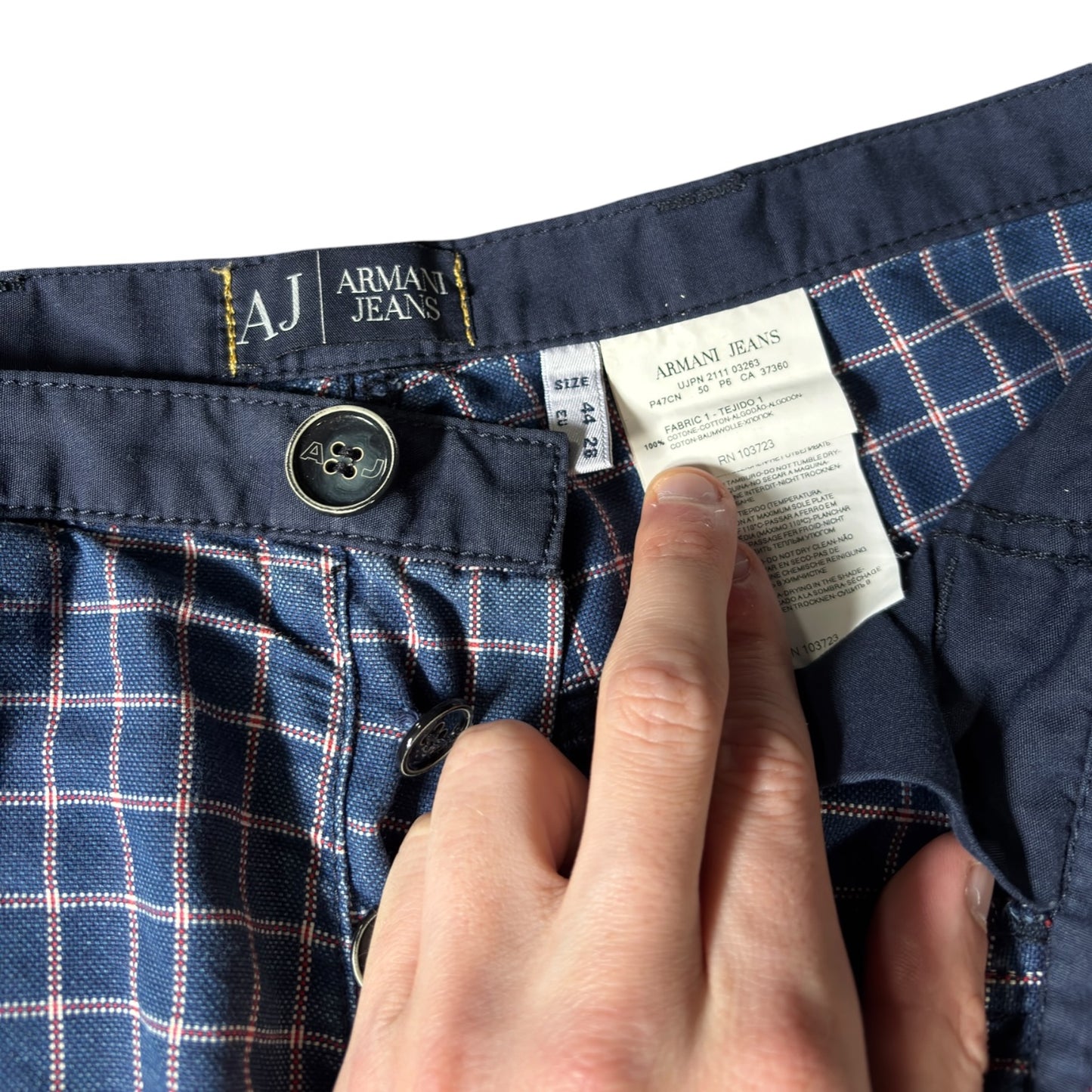 Armani Jeans 00’s Checkered Cargo Shorts W30