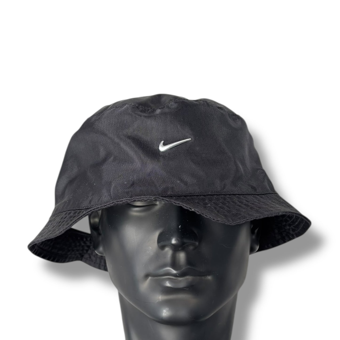 Nike 00’s Black Metal Swoosh Bucket Hat