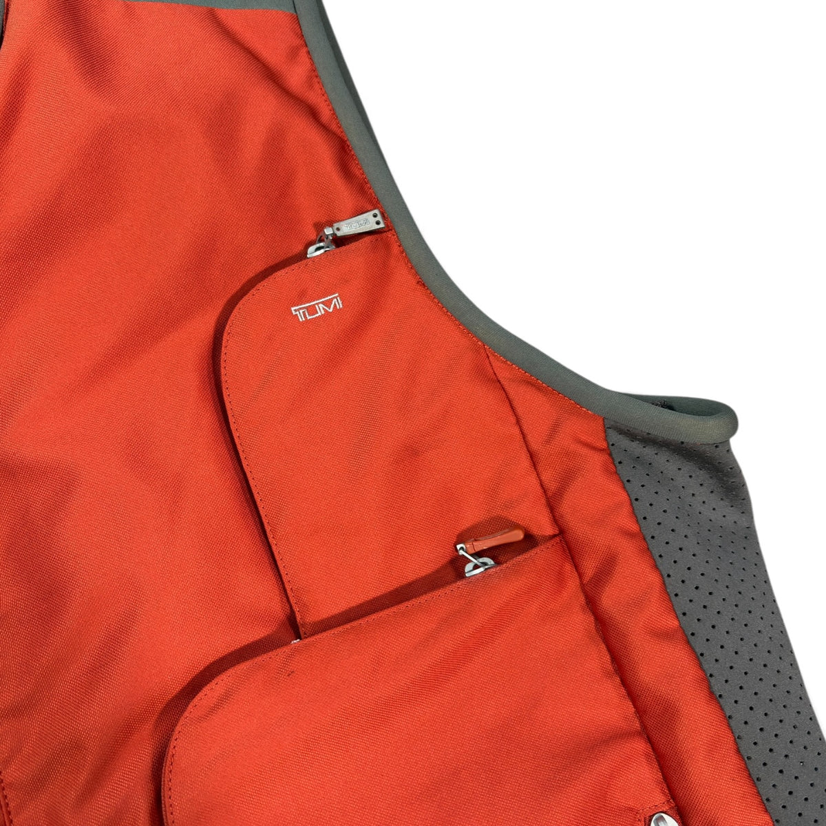 Tumi 00’s Rust Multipocket Travel Vest XL