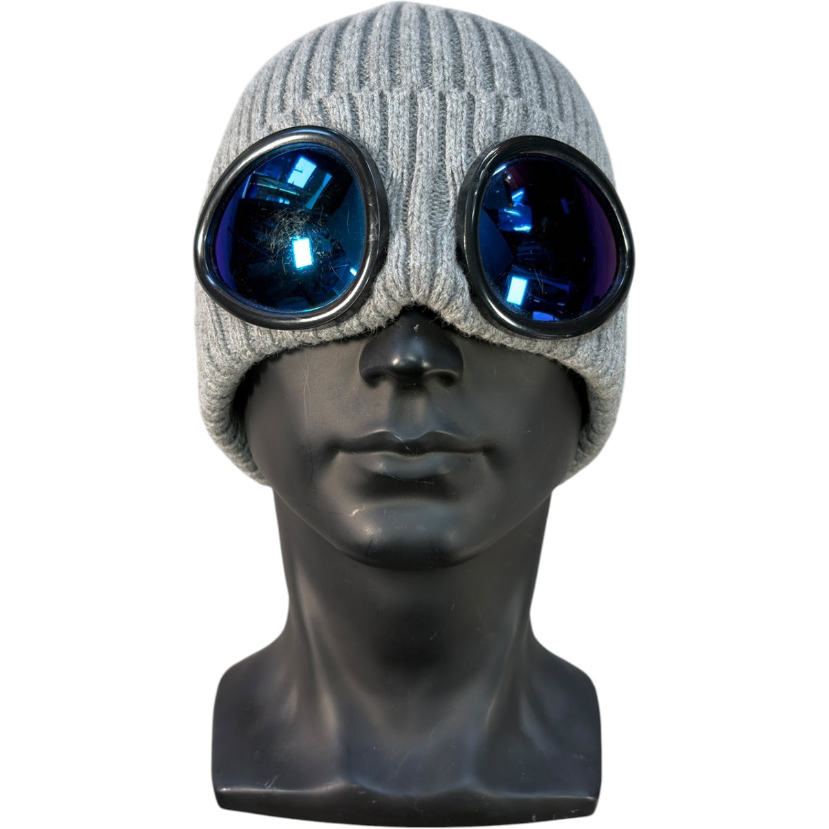 No Fear 00’s Goggle Beanie