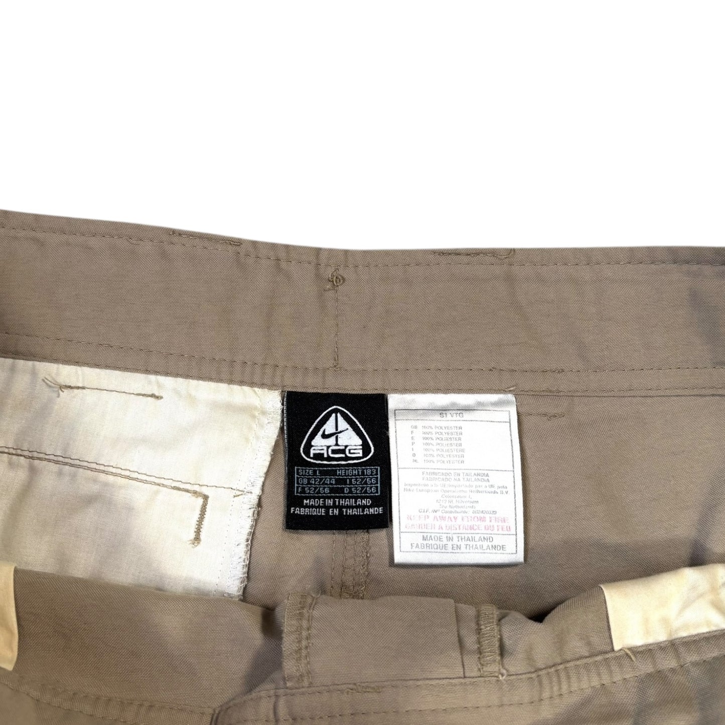 Nike ACG 00’s Technical Shorts Large