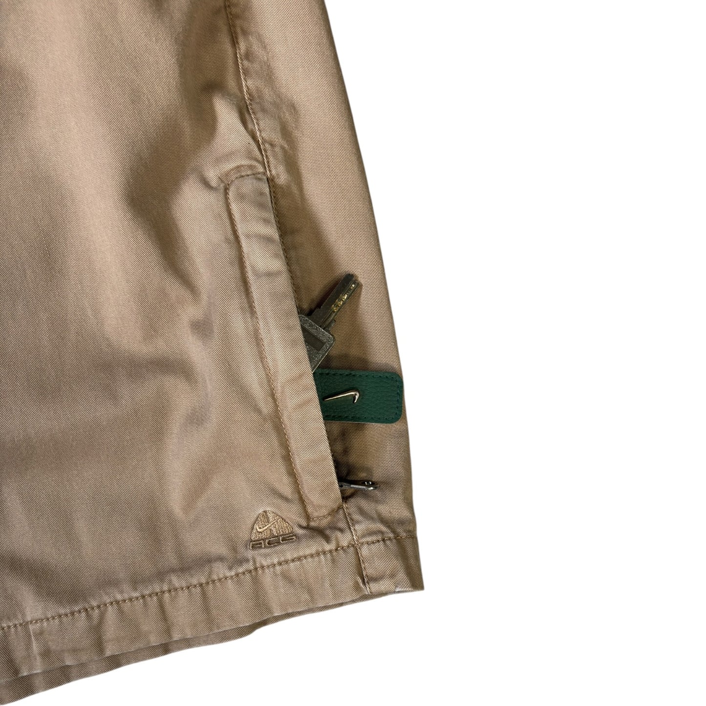 Nike ACG 00’s Cargo Shorts W34
