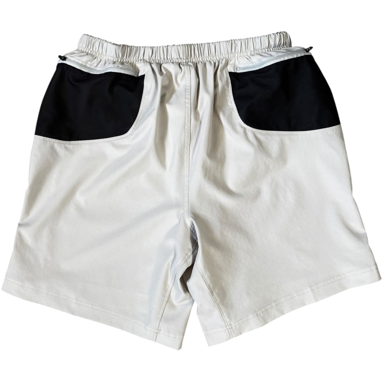 Nike ACG 00’s Dri-FIT Shorts W30