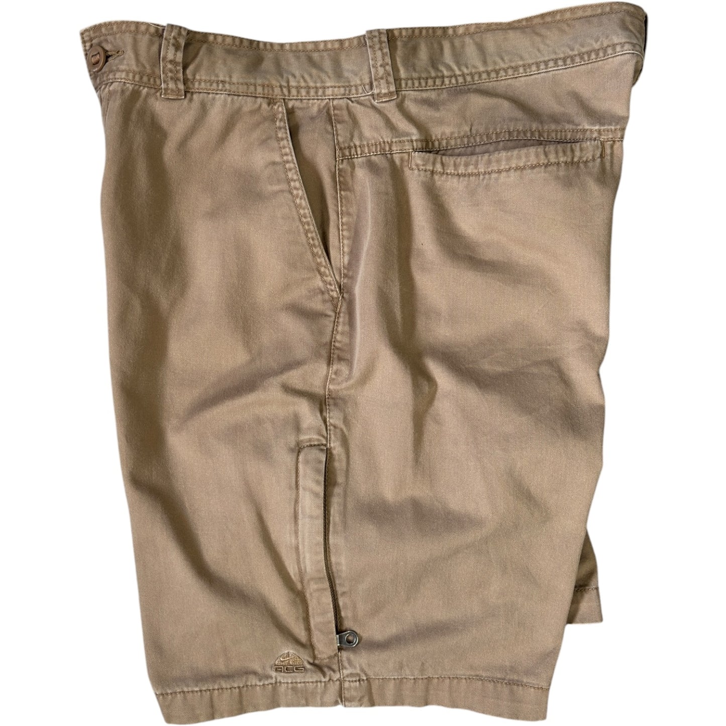 Nike ACG 00’s Cargo Shorts W34