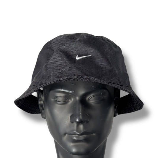 Nike 00’s Black Metal Swoosh Bucket Hat