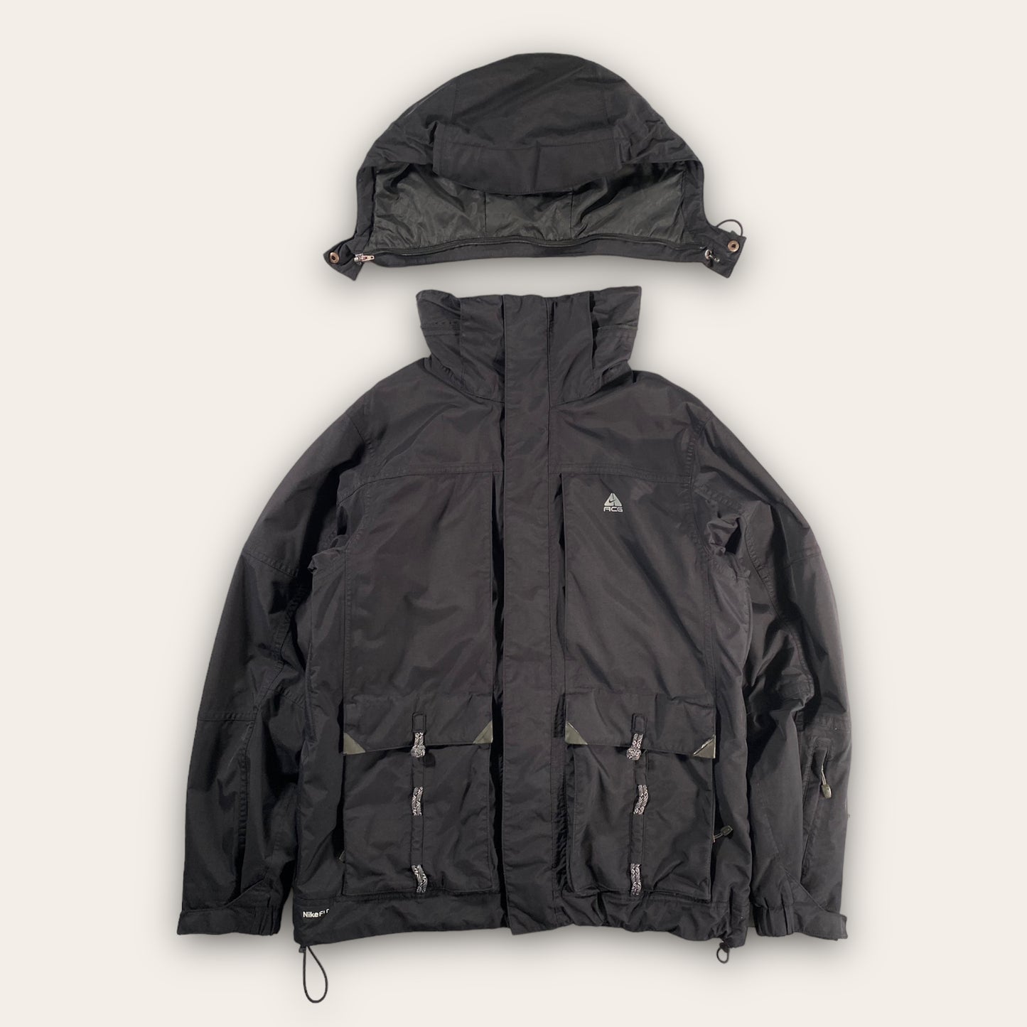 Nike ACG Multi Pocket Heavyweight Jacket L