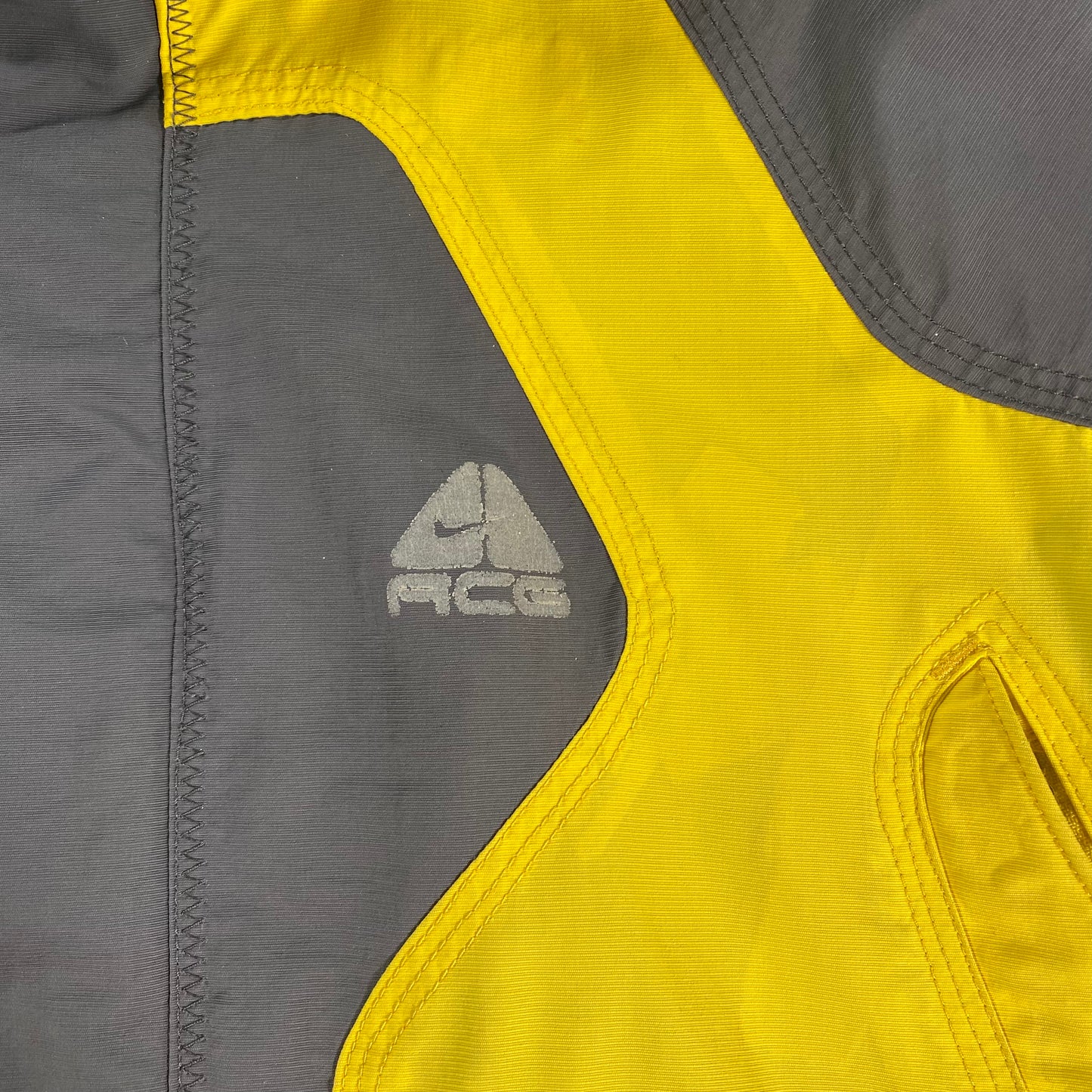 Nike ACG Lung Pattern Lightweight Jacket XL