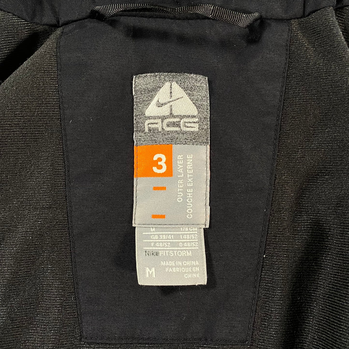 Nike ACG Multi Pocket Heavyweight Jacket L